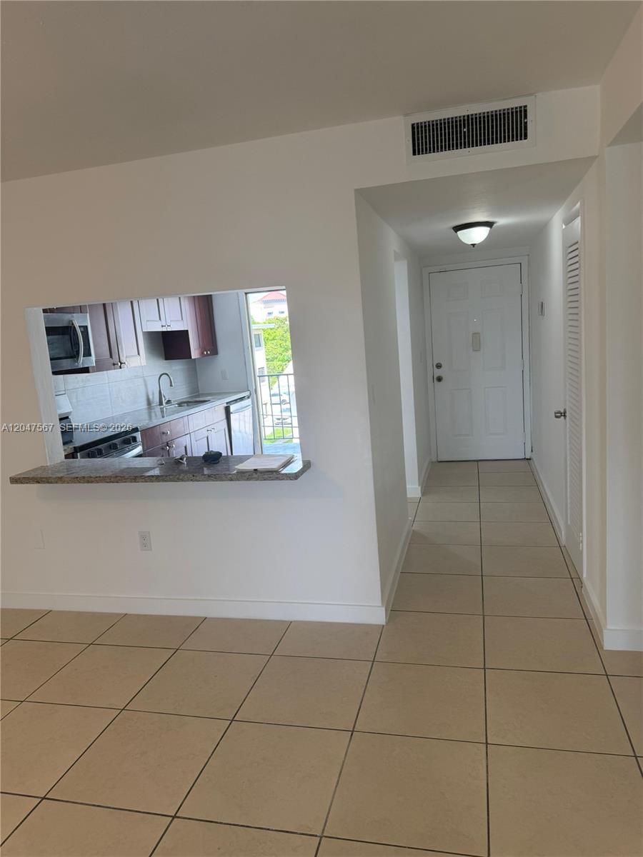 2005 Sans Souci Boulevard 305, North Miami, FL 33181, North Miami