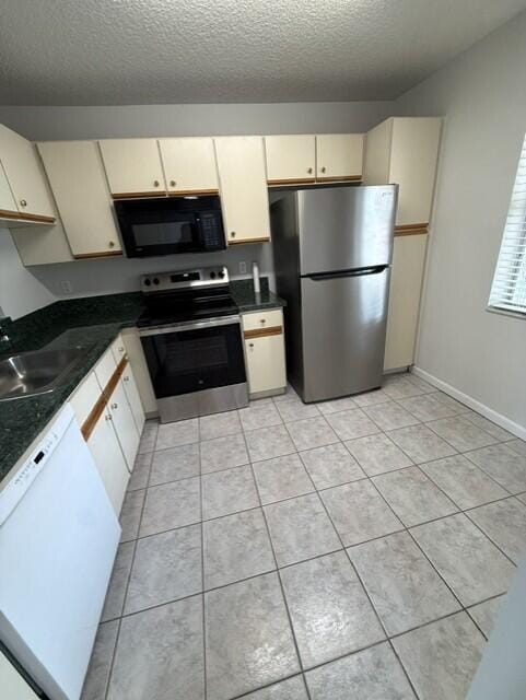 3031 Holiday Springs Boulevard 202-7, Margate, FL 33063 photo 2