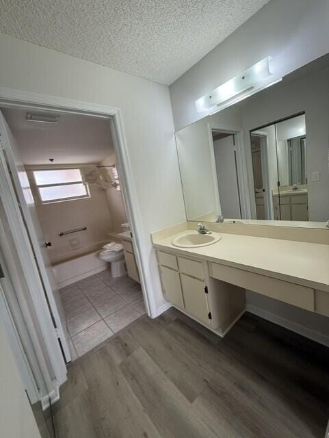 3031 Holiday Springs Boulevard 202-7, Margate, FL 33063 photo 8