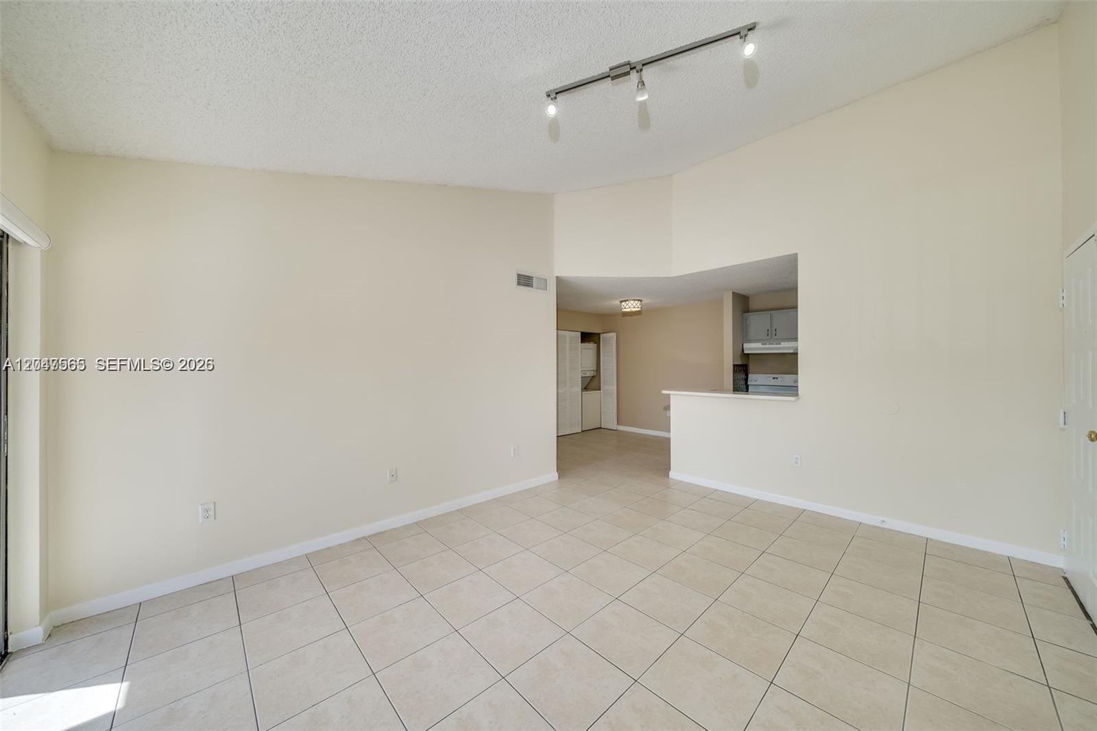 15630 SW 80th Street I302 — photo 6