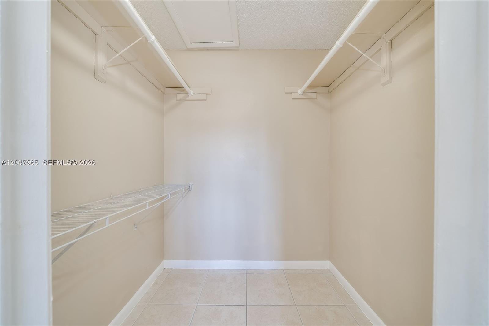 15630 SW 80th Street I302 — photo 10