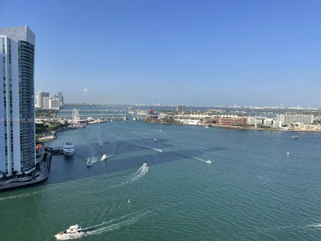 888 Brickell Key Drive 2610, Miami, FL 33131