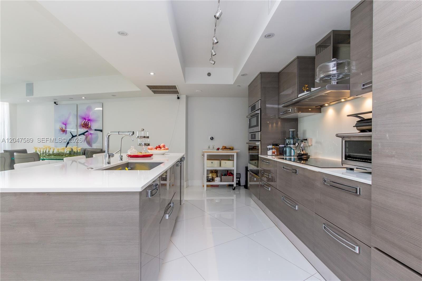 17201 Collins Avenue 1807, Sunny Isles Beach, FL 33160 photo 13