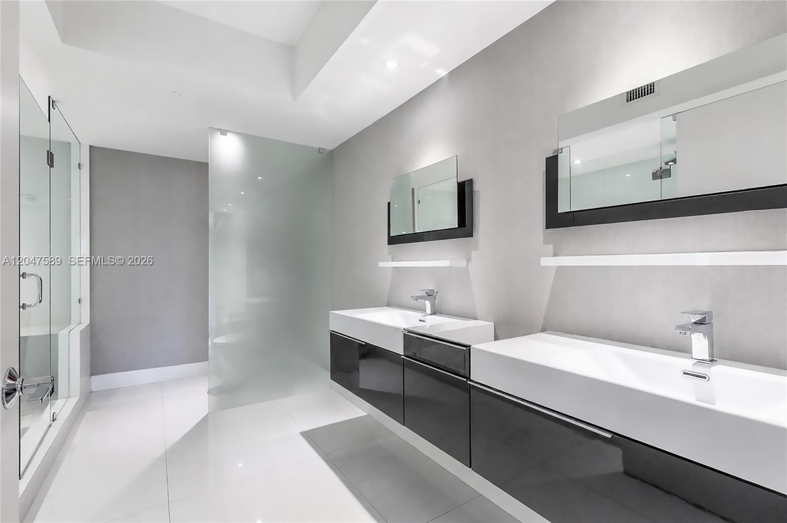 17201 Collins Avenue 1807, Sunny Isles Beach, FL 33160 photo 21