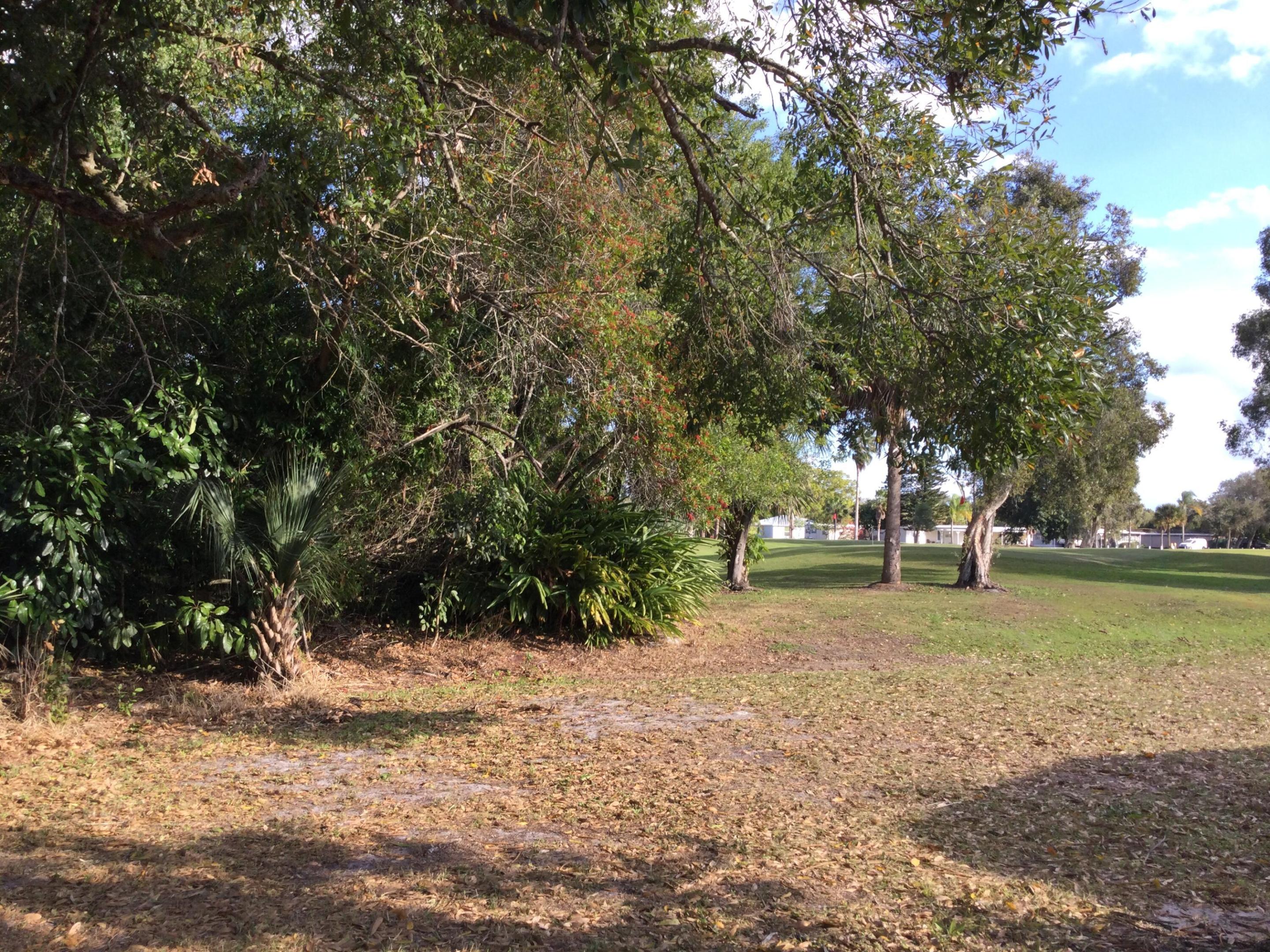 42 Golf Drive, Port St. Lucie, FL 34952