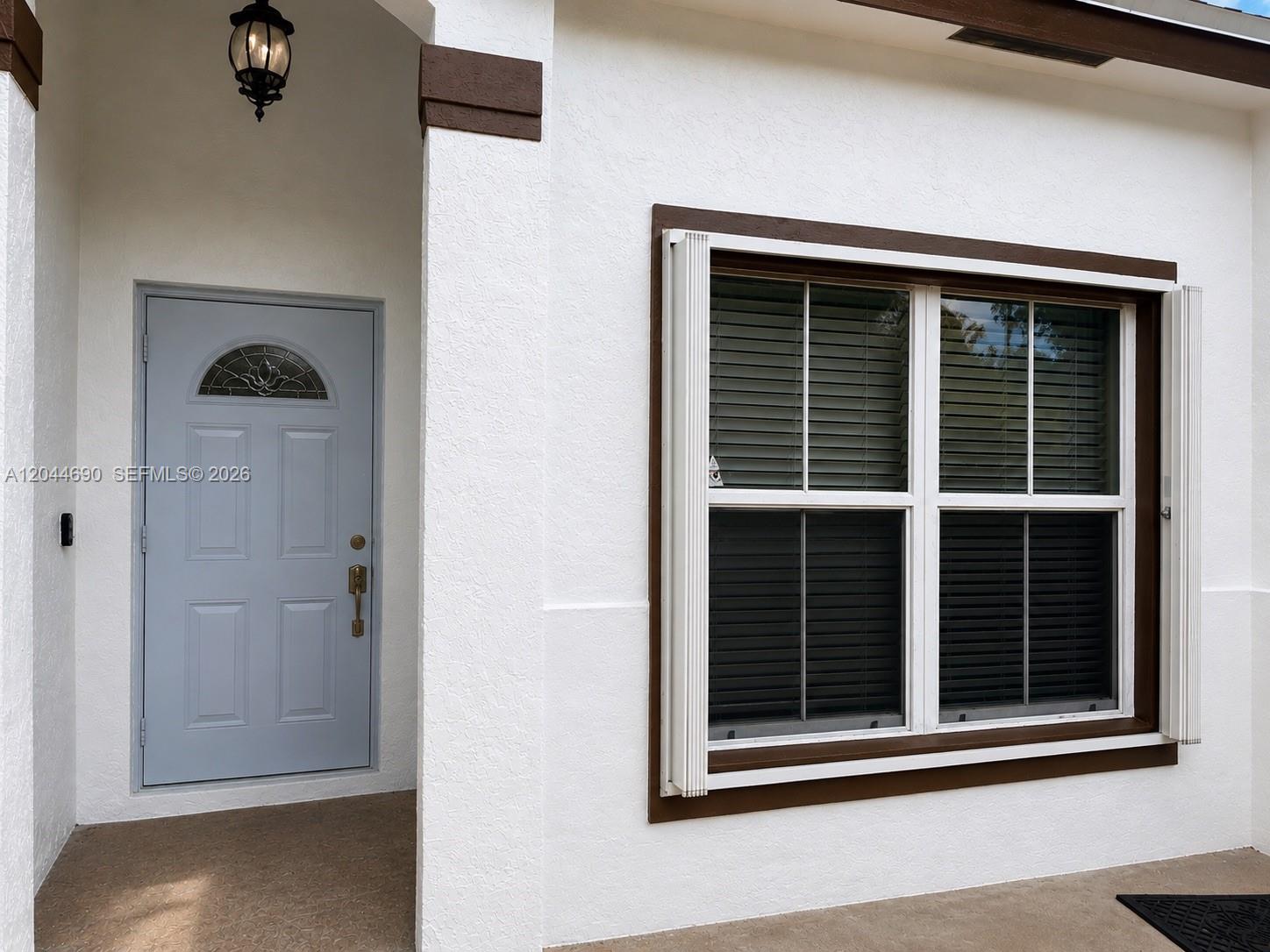 20776 NW 1st Street, Pembroke Pines, FL 33029