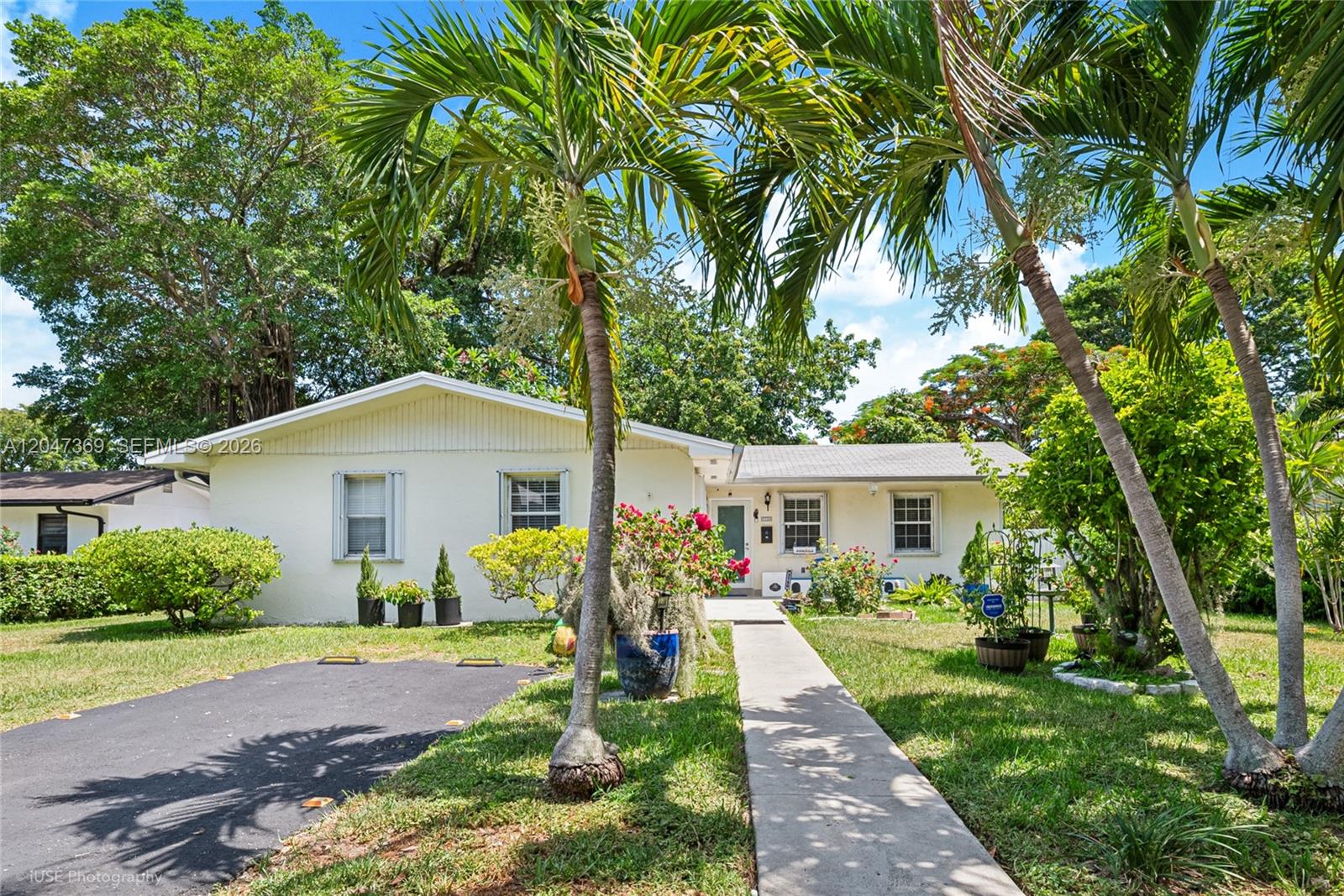 3750 Percival Avenue, Miami, FL 33133