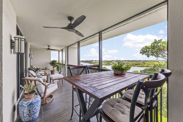 1000 N US Highway 1 AN502, Jupiter, FL 33477