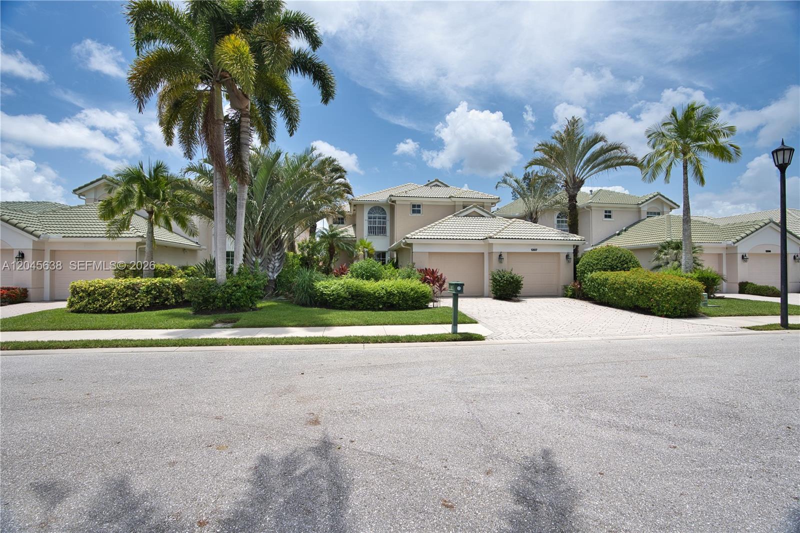 1207 General Pointe Trace, Palm Beach Gardens, FL 33418