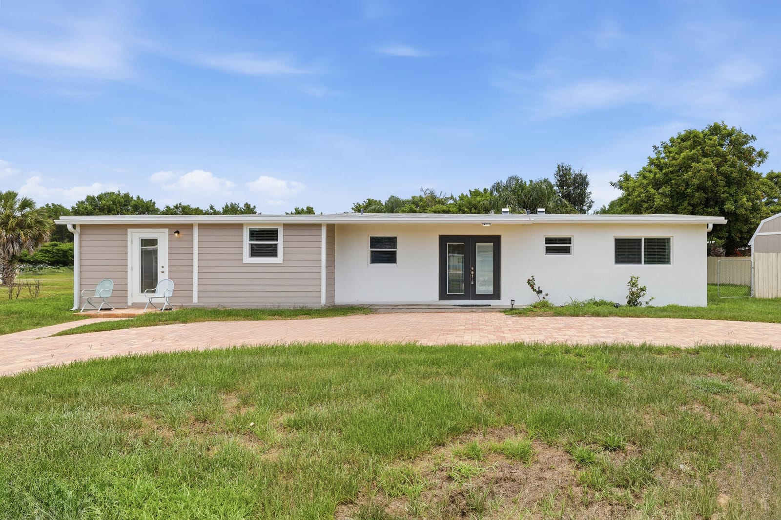 225 SE Airoso Boulevard, Port St. Lucie, FL 34983
