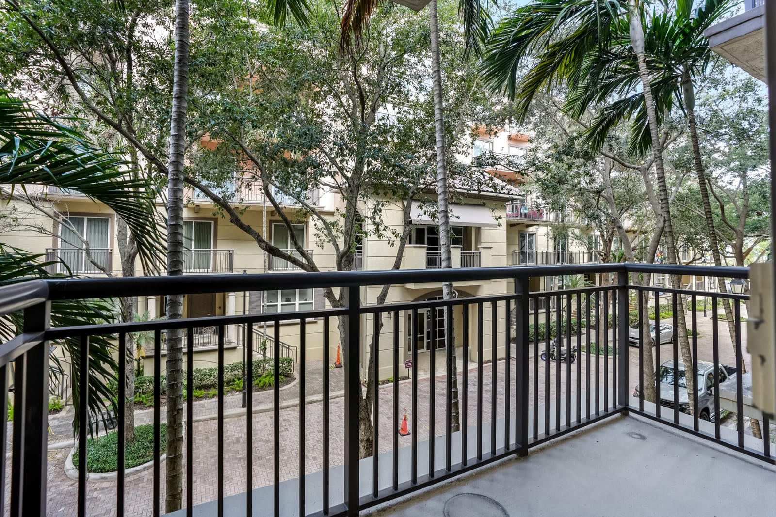 2609 NE 14th Avenue 114, Wilton Manors, FL 33334 photo 15