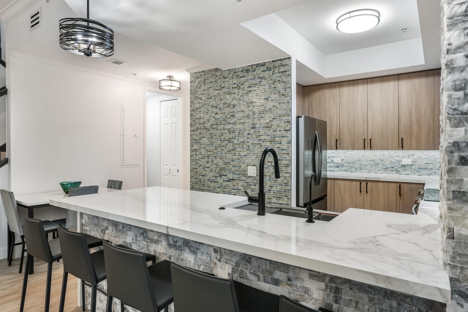 2609 NE 14th Avenue 114 — photo 4