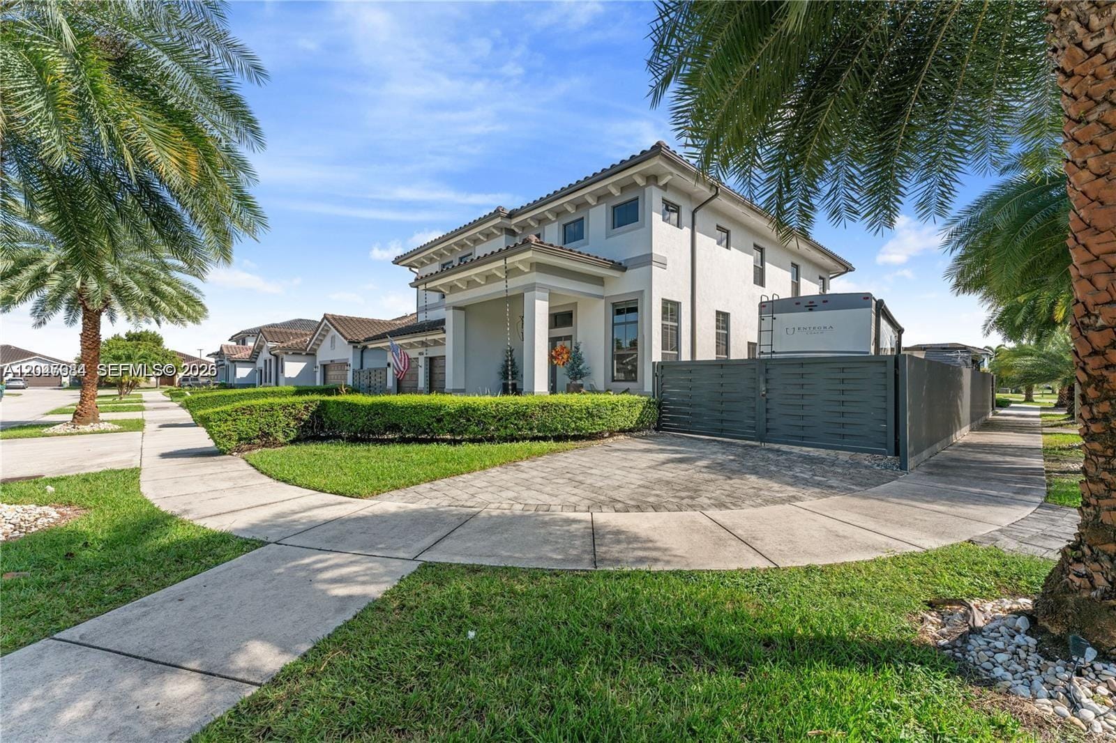 14856 SW 27th Terrace, Miami, FL 33185 photo 2