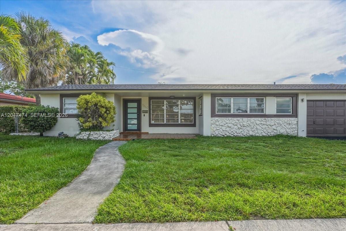 7850 W 16th Avenue, Hialeah, FL 33014, Hialeah
