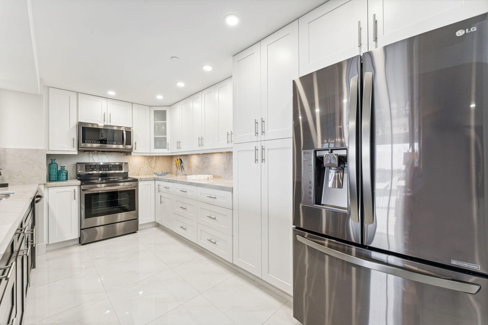 4748 S Ocean Boulevard #806, Highland Beach, FL 33487 photo 13