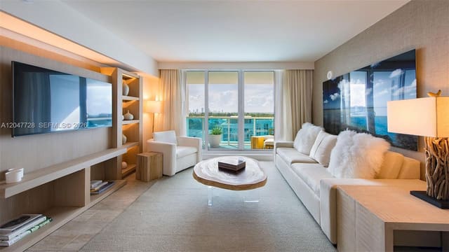 102 24th Street 1245, Miami Beach, FL 33139