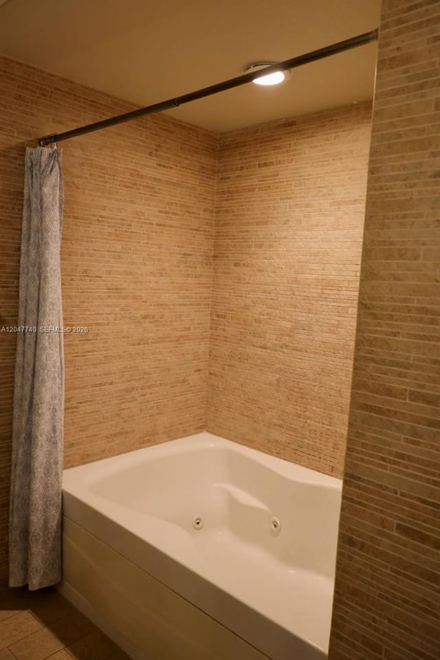 50 Biscayne Boulevard 606, 50 Biscayne, Miami, FL