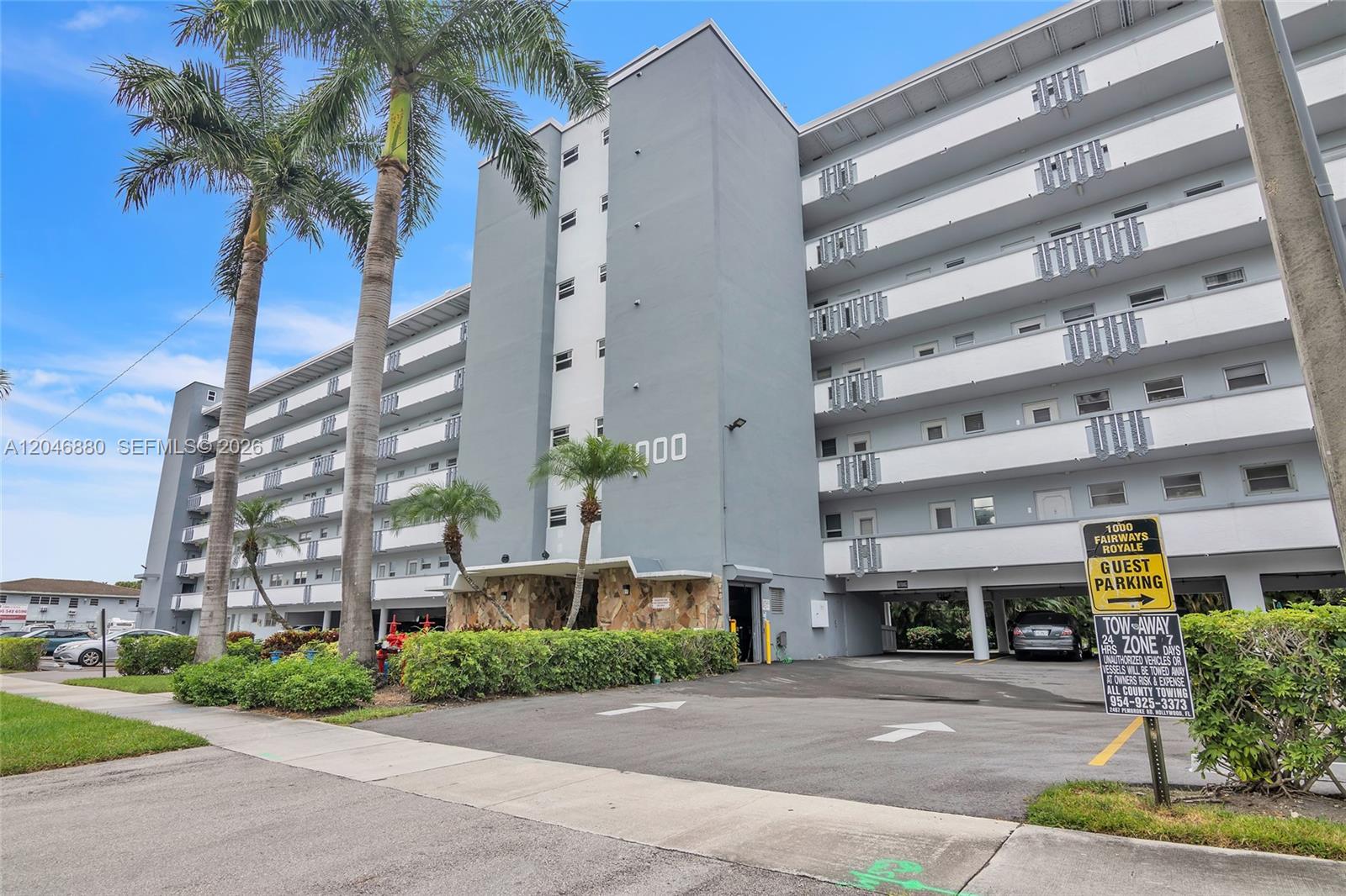 1000 NE 14th Avenue 503, Hallandale Beach, FL 33009