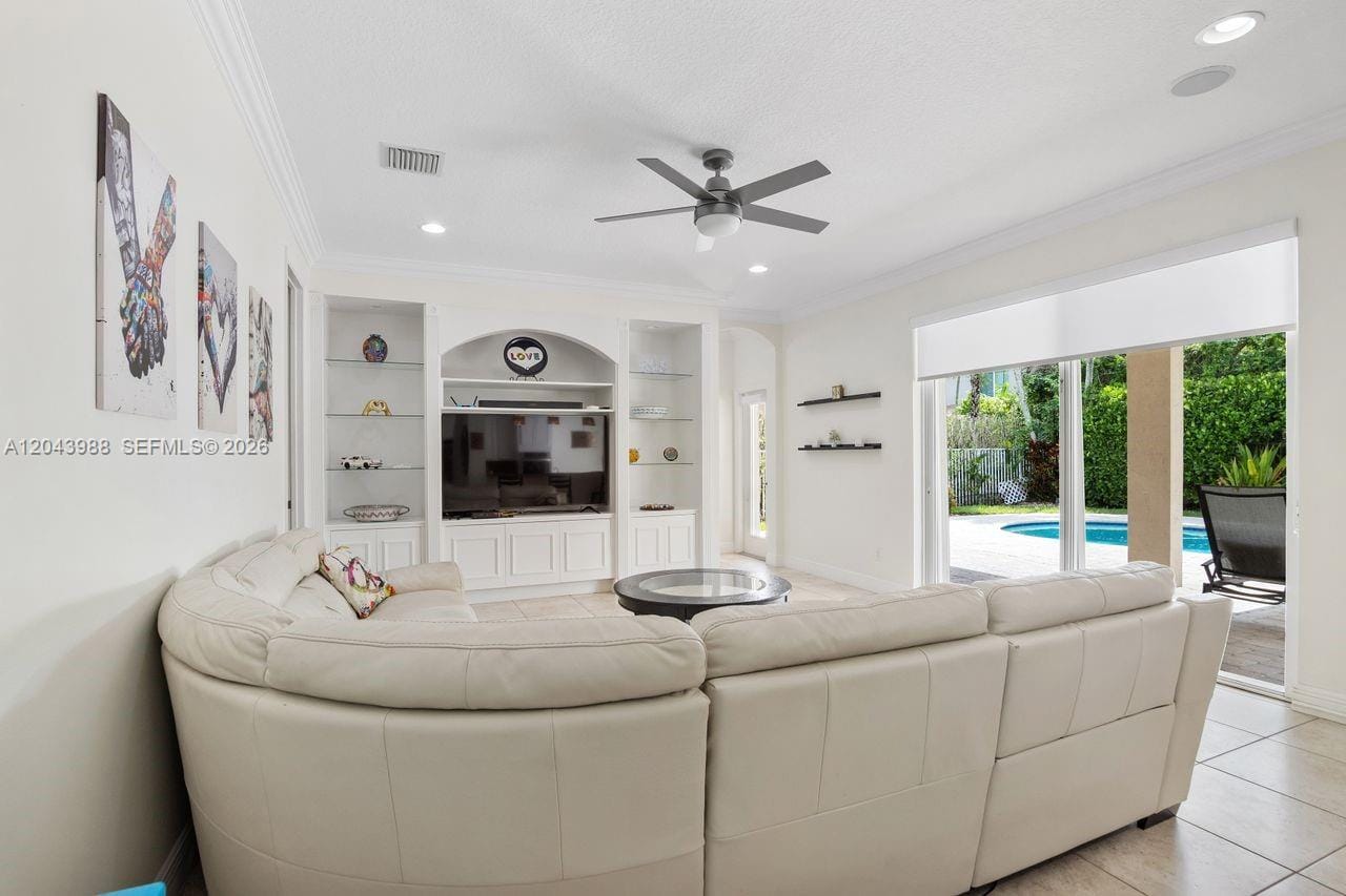 3904 W Gardenia Avenue, Weston, FL 33332 photo 8