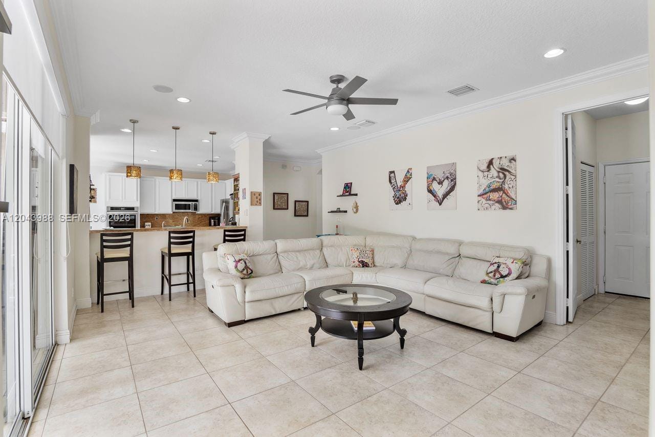 3904 W Gardenia Avenue, Weston, FL 33332 photo 10