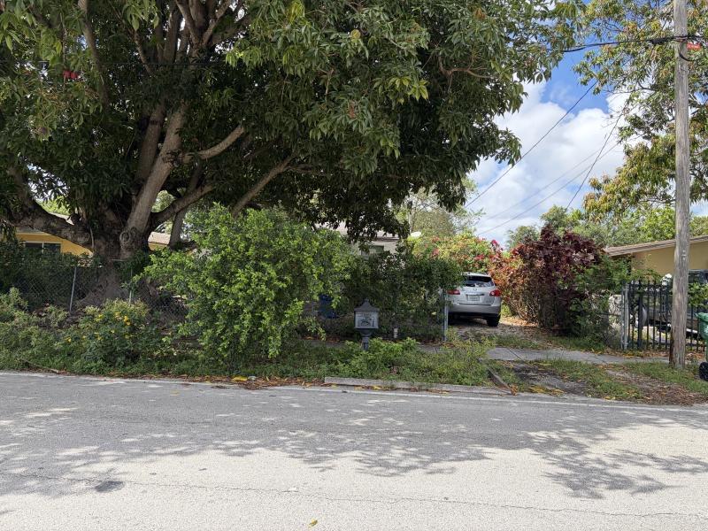 2021 NW 87th Street, Miami, FL 33147, Miami