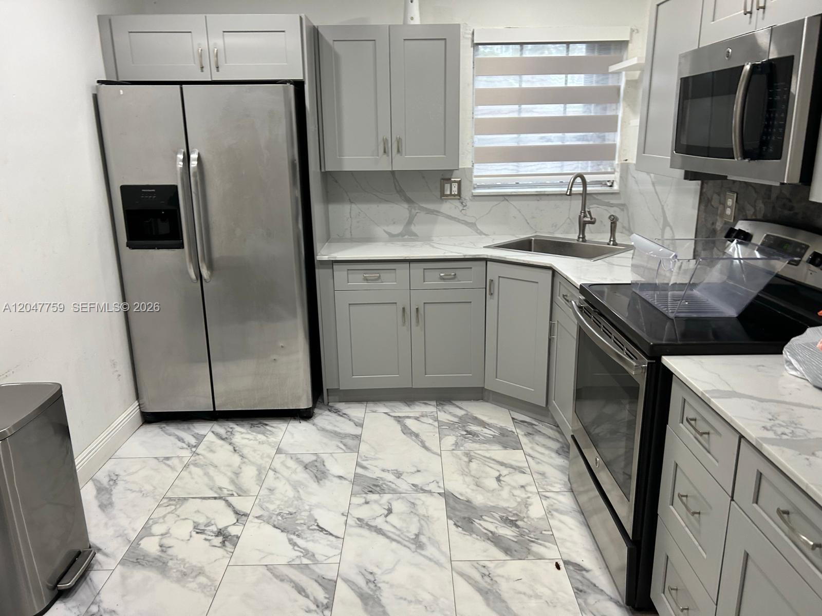 18130 NW 25th Avenue, Miami Gardens, FL 33056