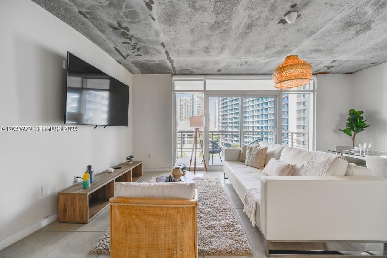 3250 NE 1st Avenue 901, Miami, FL 33137