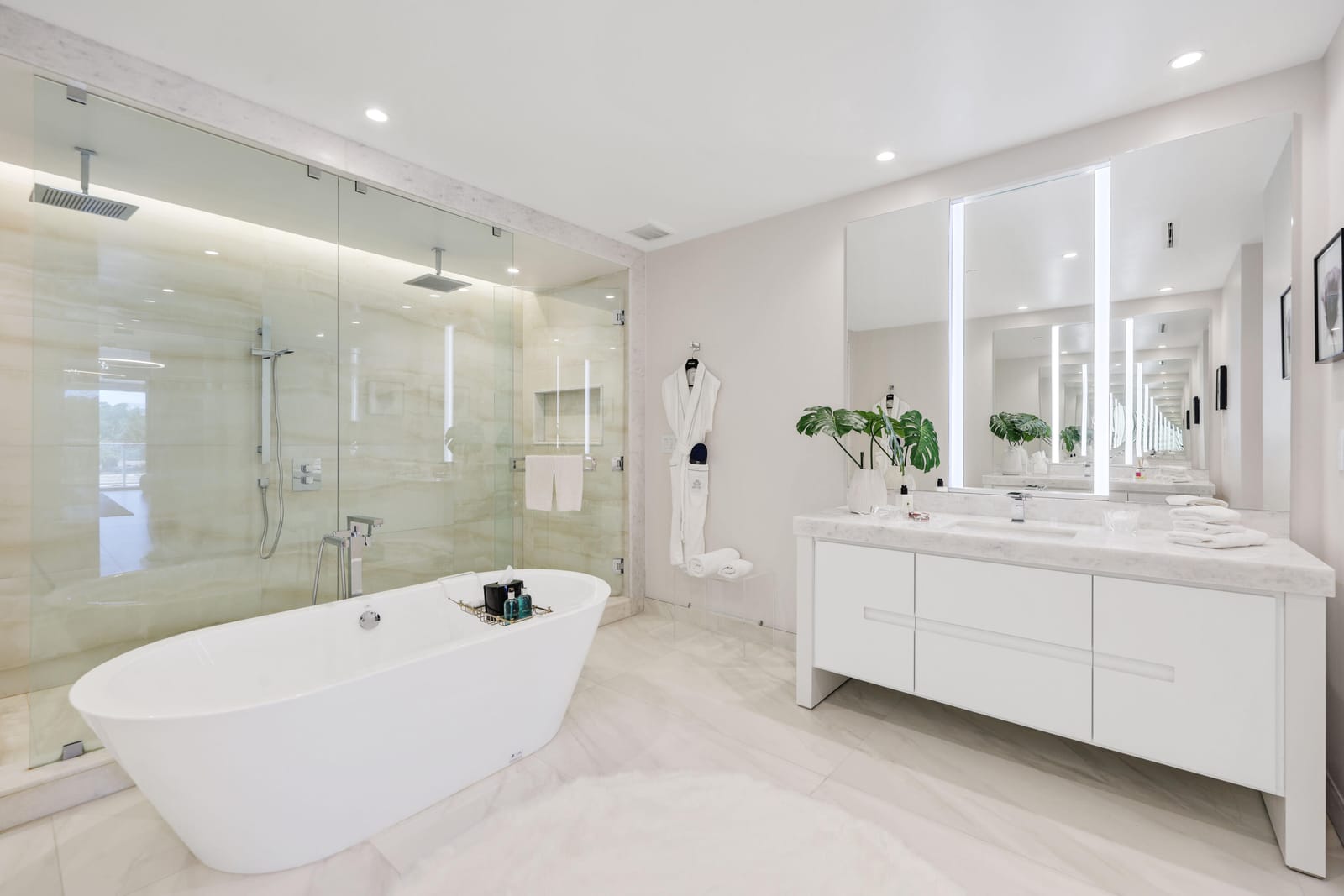 210 SE Mizner Boulevard 301, Boca Raton, FL 33432 photo 22