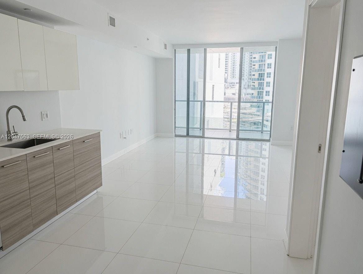 1300 Brickell Bay Drive 1110, Miami, FL 33131 photo 5