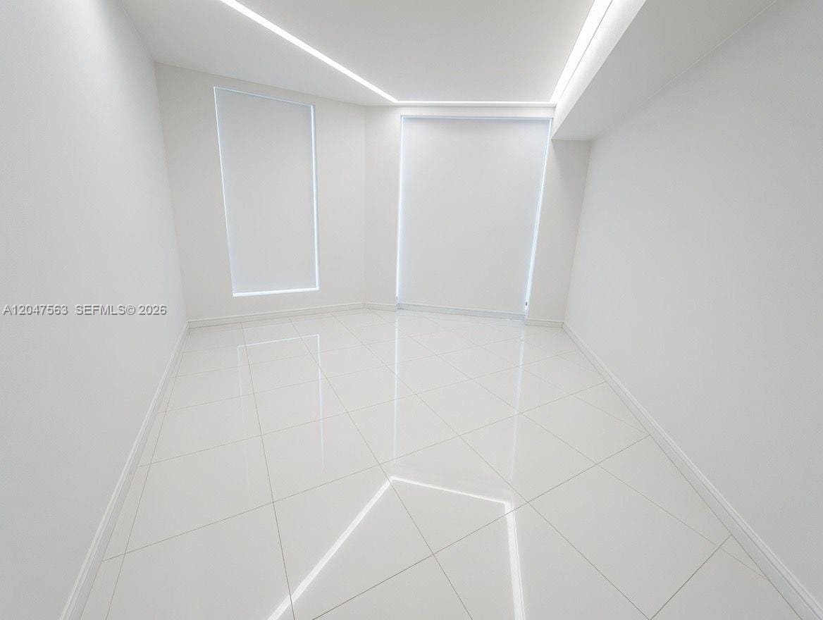 1300 Brickell Bay Drive 1110, Miami, FL 33131 photo 6