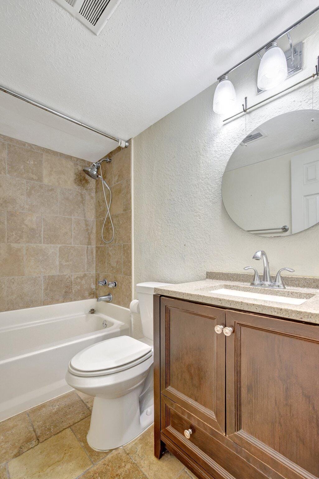 2400 NE 33rd Avenue 211, Fort Lauderdale, FL 33305 photo 26