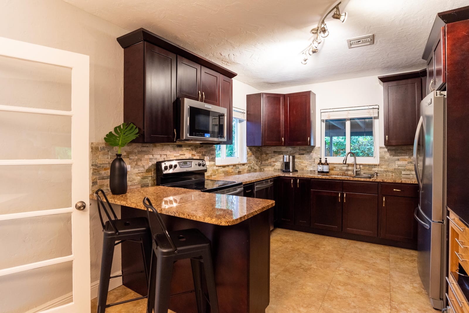 1401 NE 17th Way, Fort Lauderdale, FL 33304 photo 10
