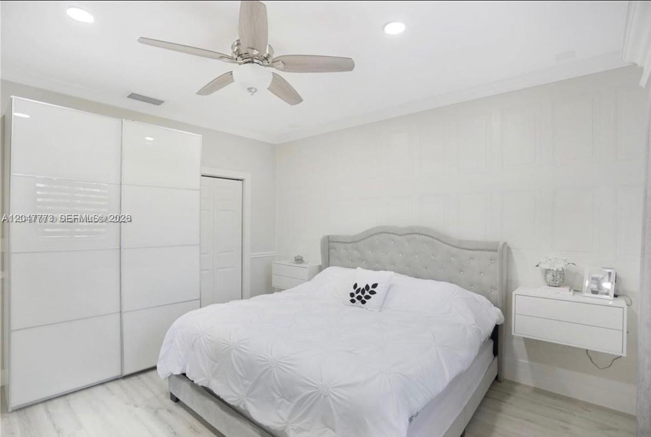 2535 NE 41st Avenue — photo 3