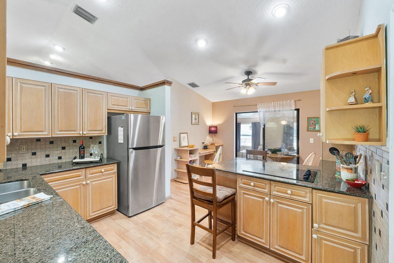 14915 Peppermill Lane, Delray Beach, FL 33484 photo 9