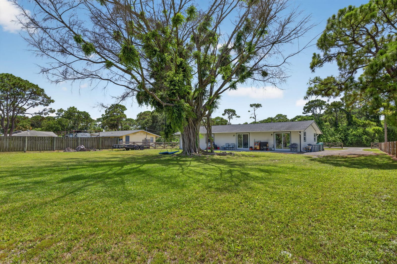 5912 Pinetree Drive, Fort Pierce, FL 34982 photo 3