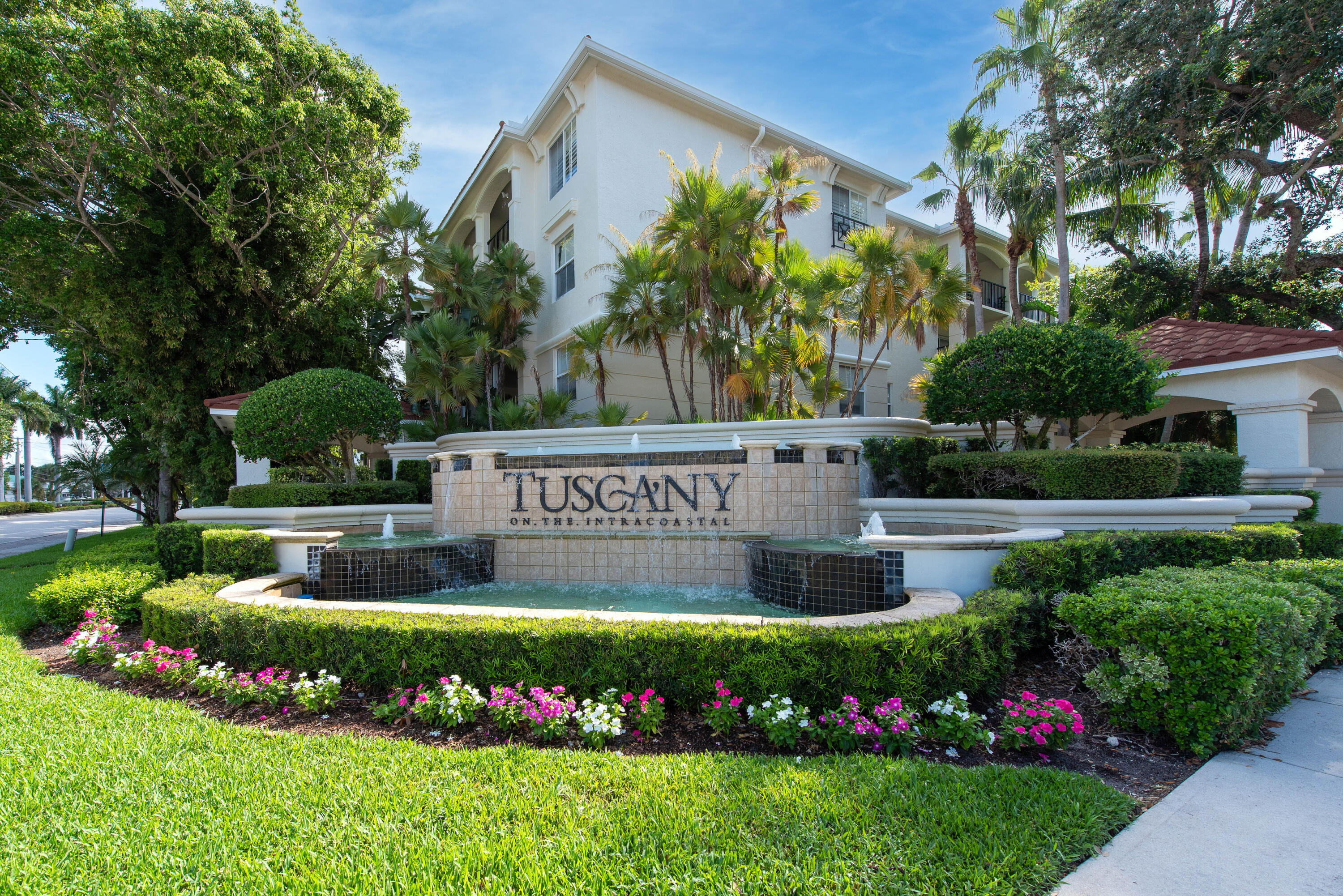 1106 Tuscany Way, Boynton Beach, FL 33435