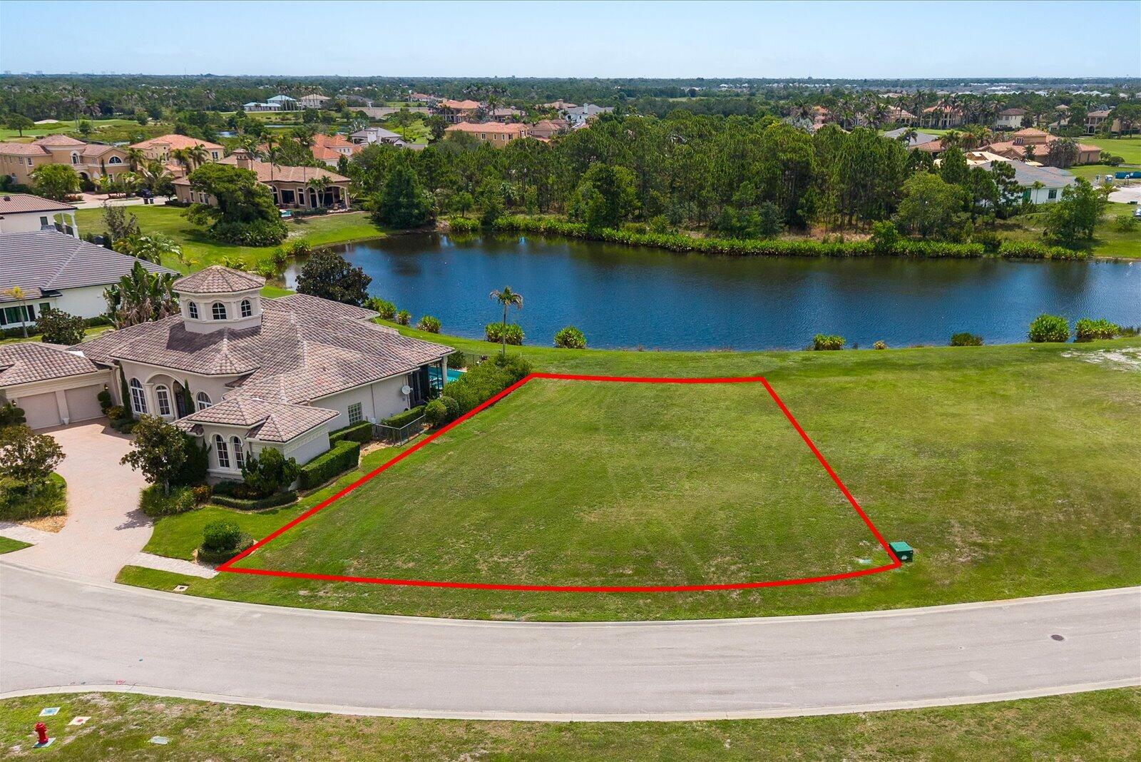 213 SE Bella Strano, Port St. Lucie, FL 34984