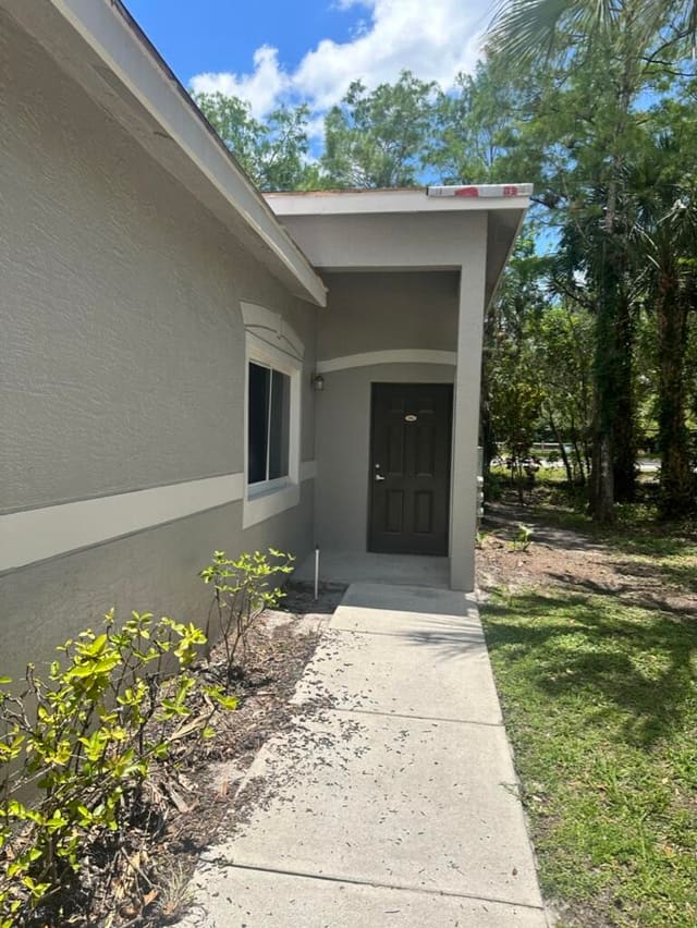 220 Crestwood Circle 106, Royal Palm Beach, FL 33411