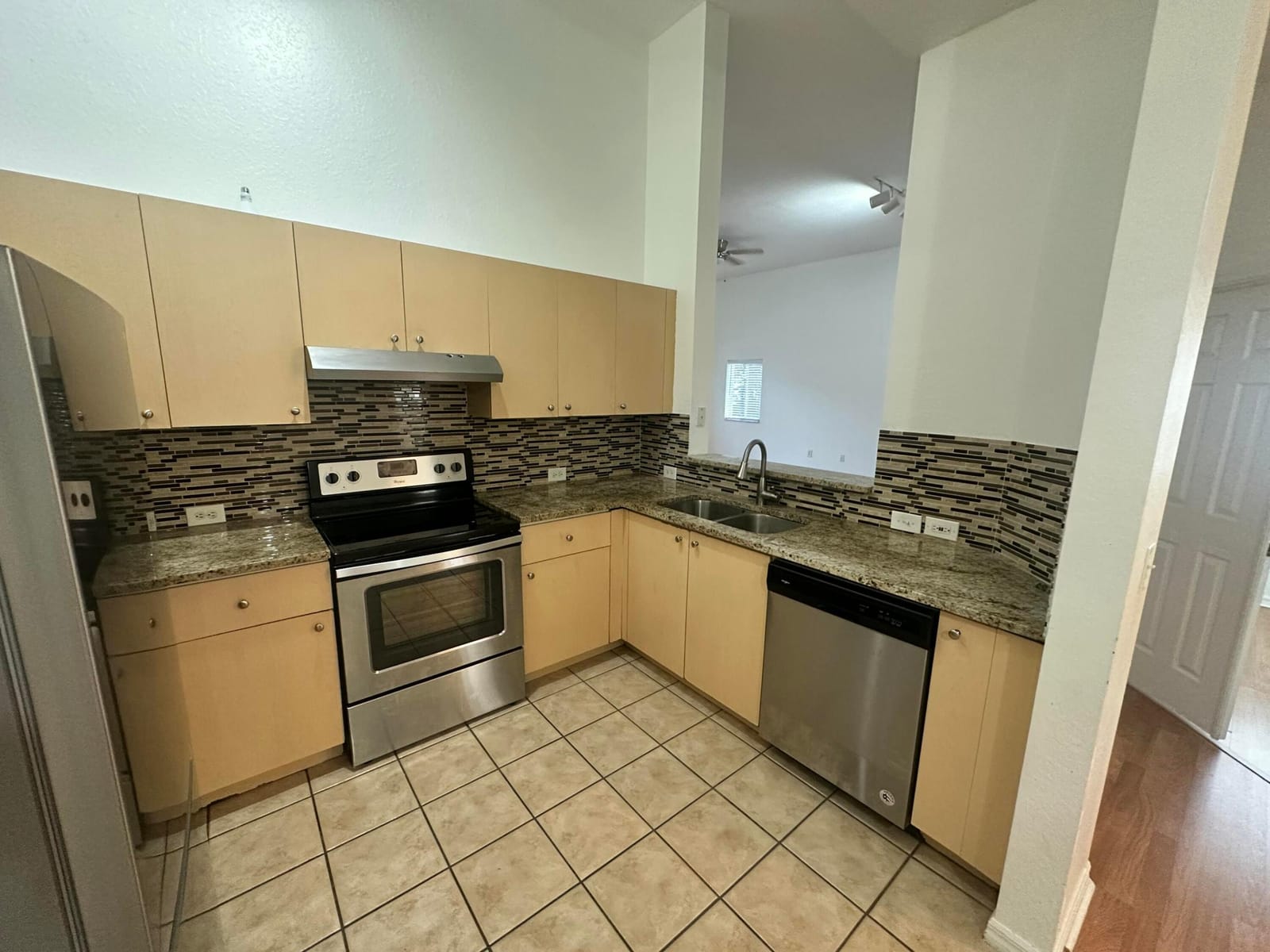 220 Crestwood Circle 106, Royal Palm Beach, FL 33411 photo 17