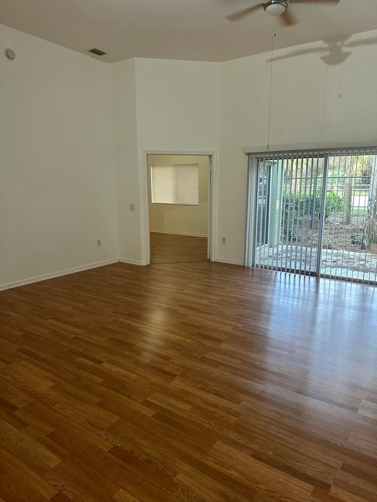 220 Crestwood Circle 106 — photo 7
