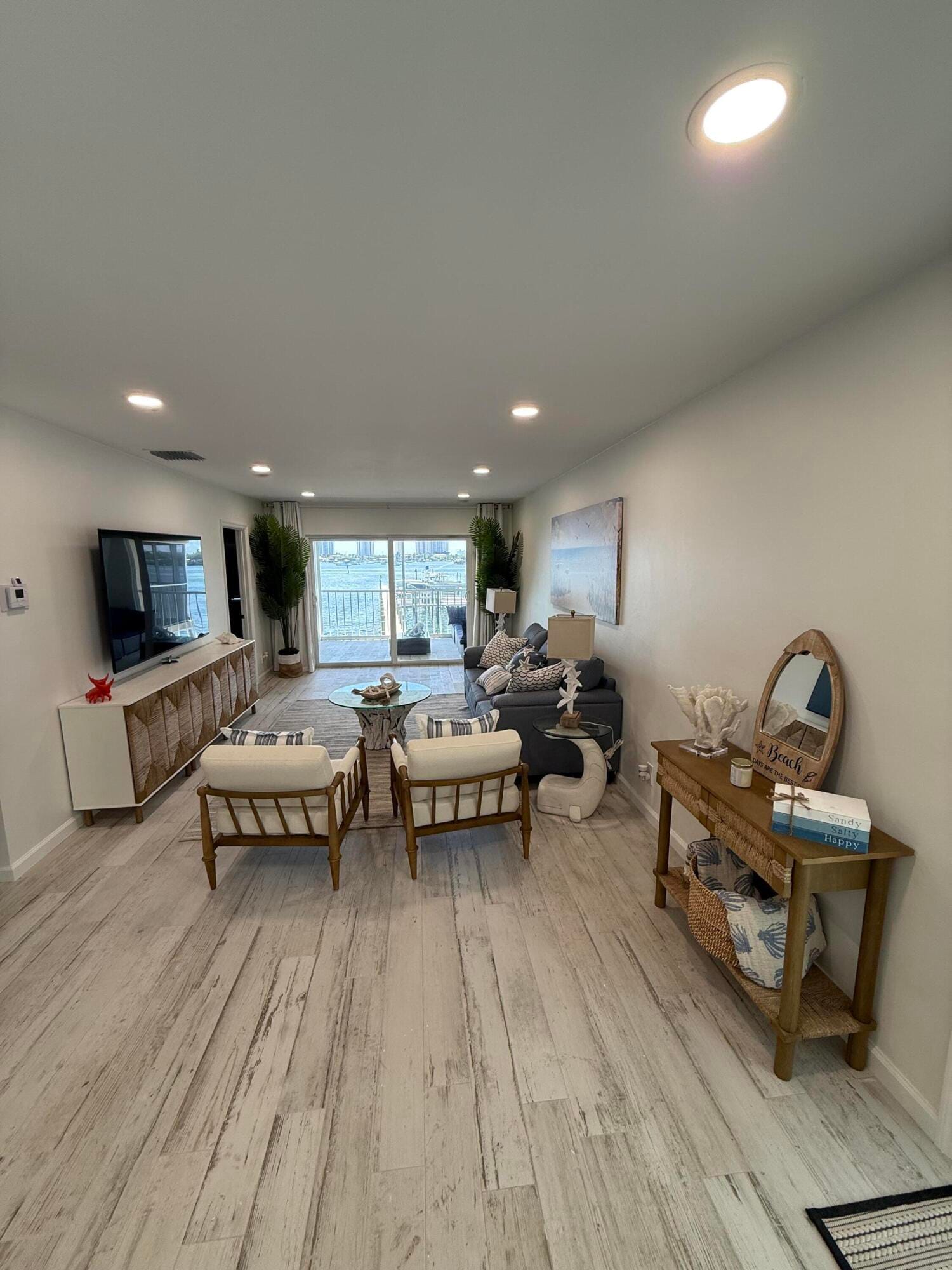 370 Wilma Circle 6 — photo 7