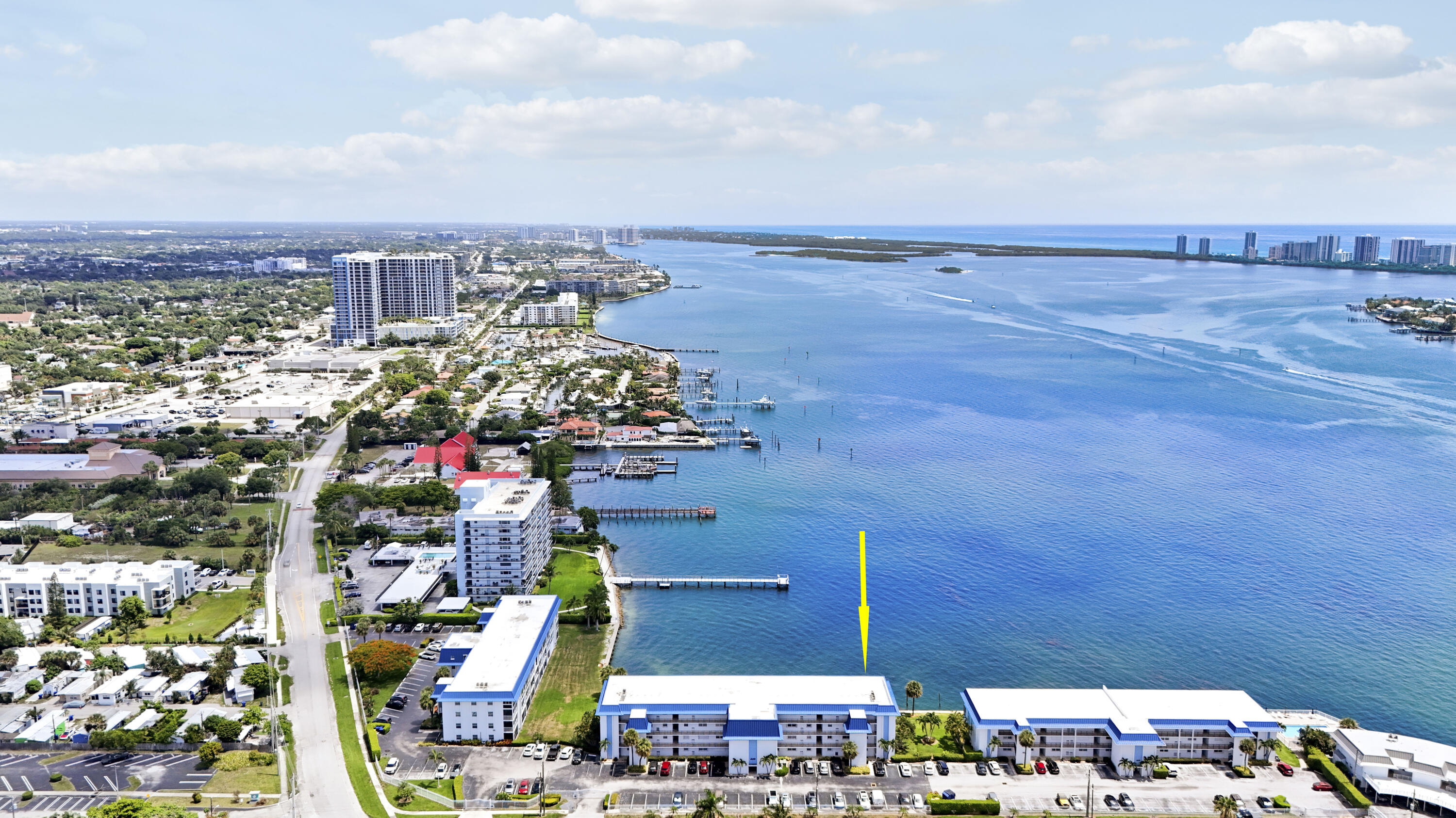 410 Wilma Circle 308, Riviera Beach, FL 33404