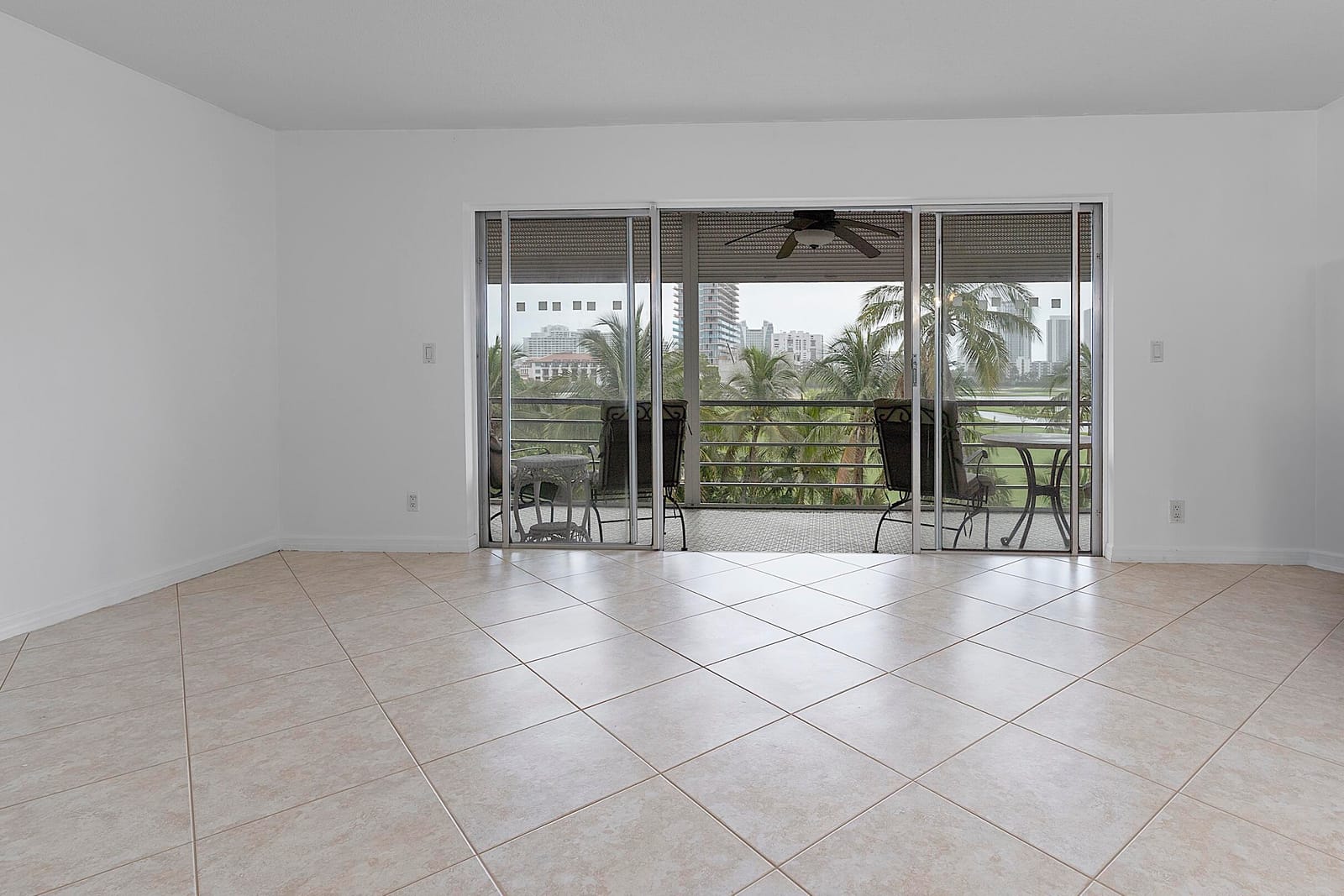 300 NE 14th Avenue 501 — photo 11