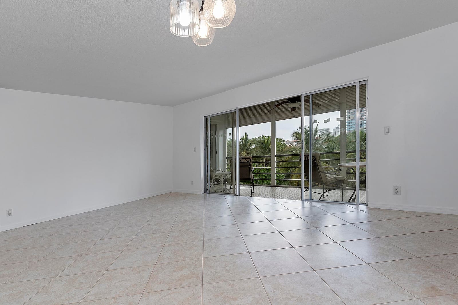 300 NE 14th Avenue 501 — photo 10