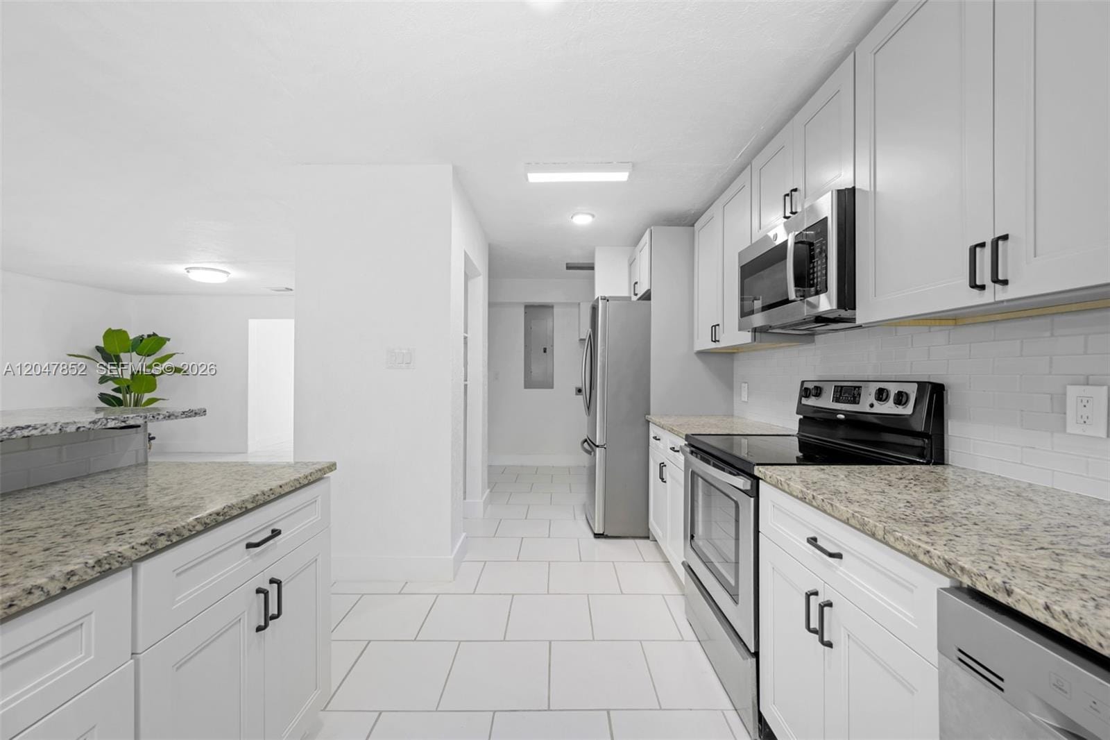 1823 SW 22nd Street — photo 6