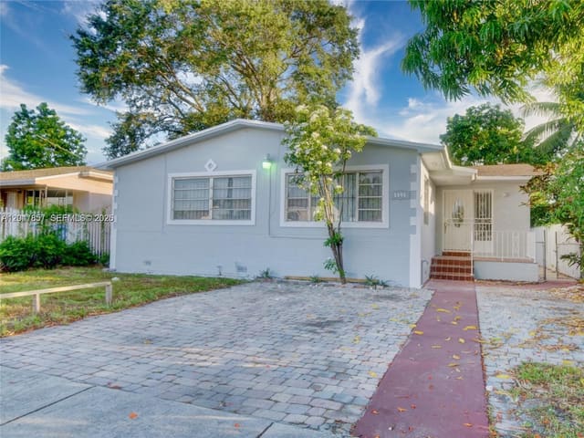 1141 NW 75th Street, Stephens Manor, Miami, FL