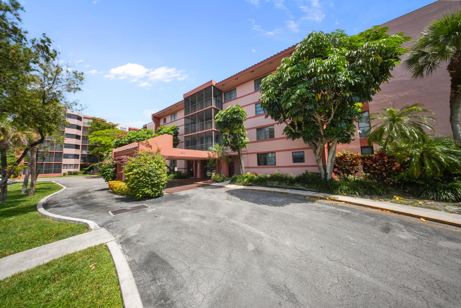 20860 San Simeon Way 109-6, Miami, FL 33179 photo 15