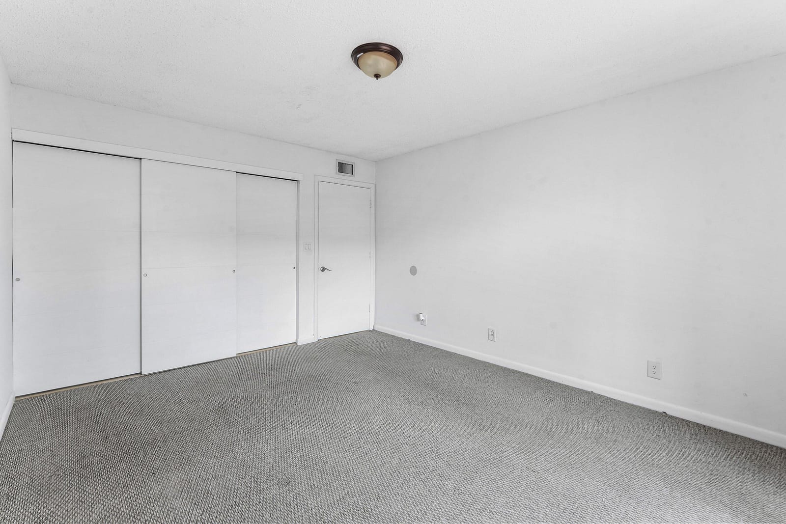 612 Executive Center Drive 107, West Palm Beach, FL 33401 photo 23