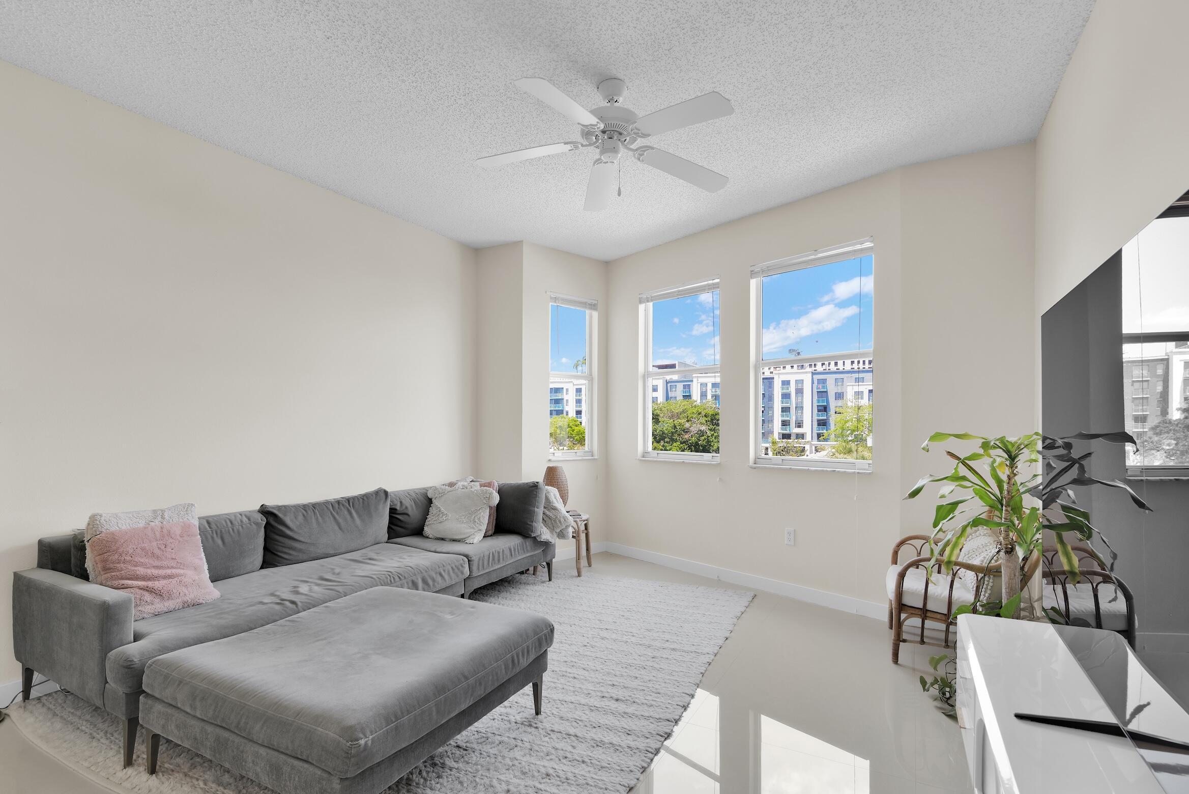 533 NE 3rd Avenue 432, Fort Lauderdale, FL 33301