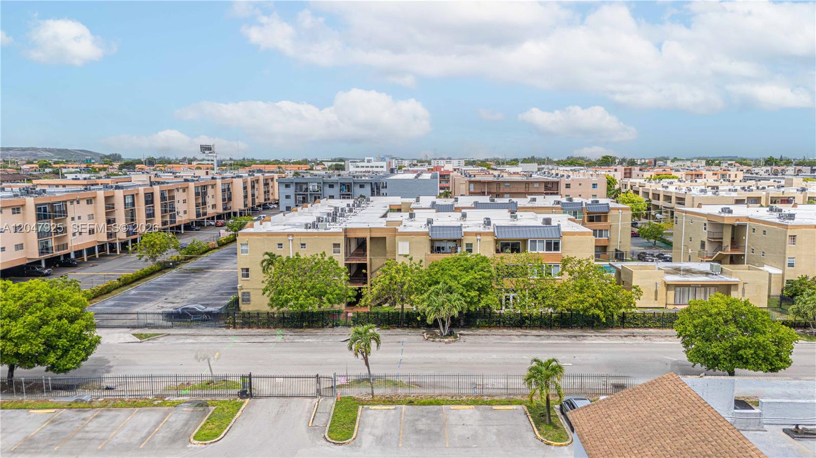 6070 W 18th Avenue 209, Hialeah, FL 33012
